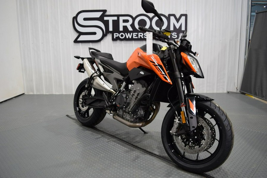 2024 KTM Duke 790