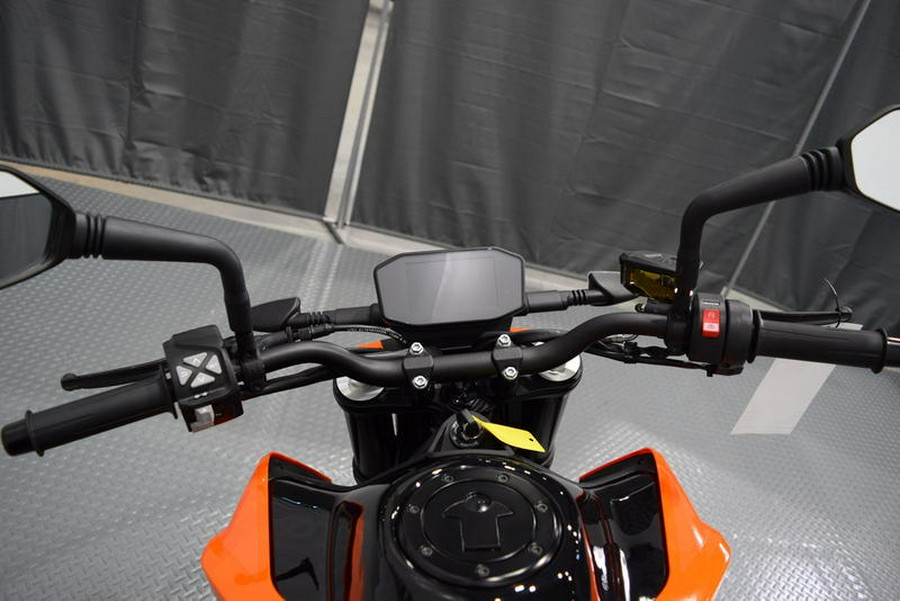 2024 KTM 790 Duke