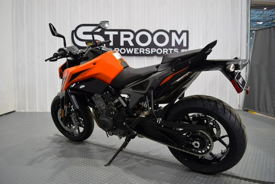 2024 KTM Duke 790