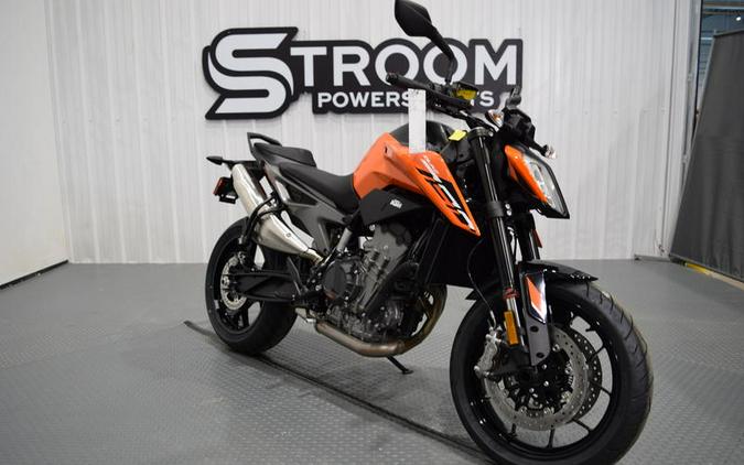 2024 KTM 790 Duke