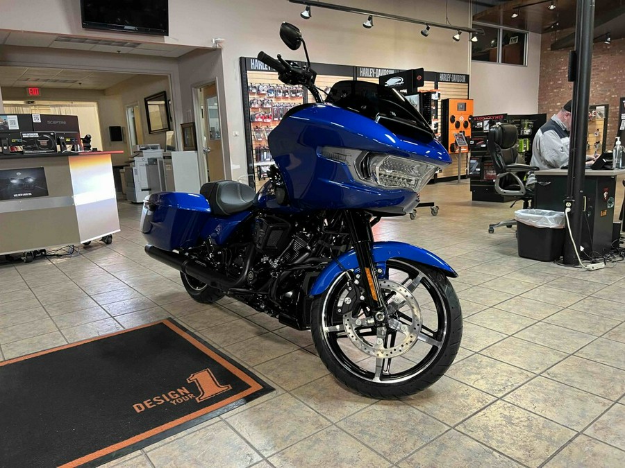 2024 Harley-Davidson Road Glide® Blue Burst