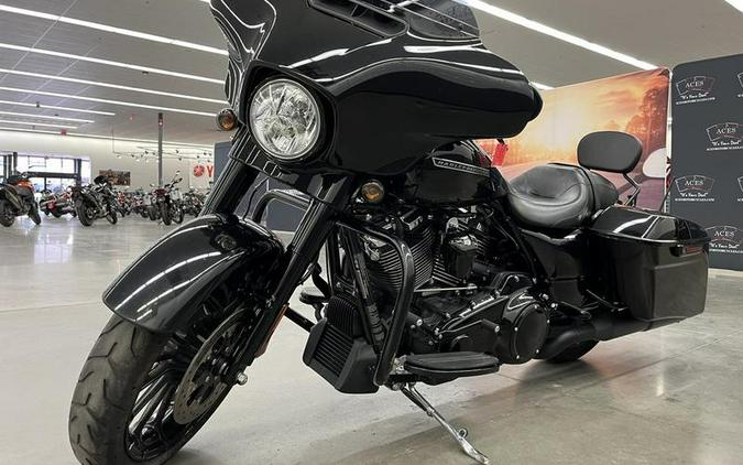 2018 Harley-Davidson® FLHXS - Street Glide® Special