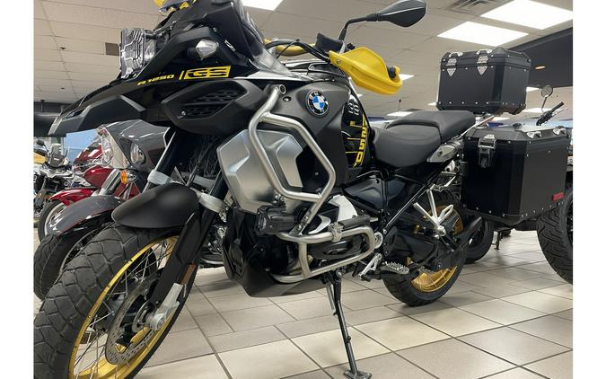 2021 BMW R 1250 GS And R 1250 GS Adventure First Look Preview