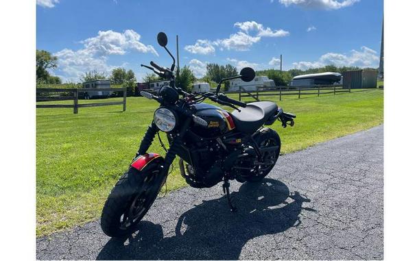 2026 Royal Enfield GUERRILLA 450 - PLAYA BLACK