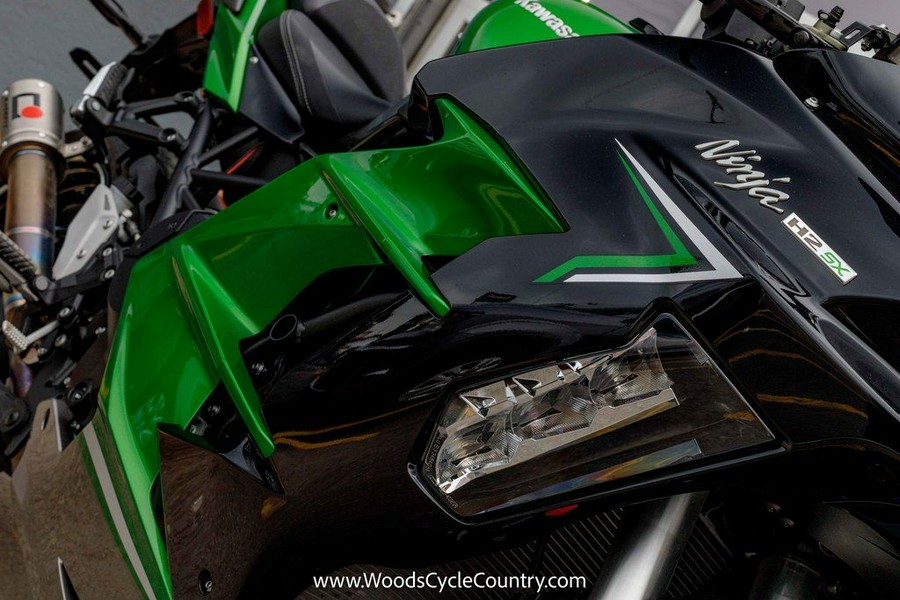 2022 Kawasaki Ninja® H2® SX SE