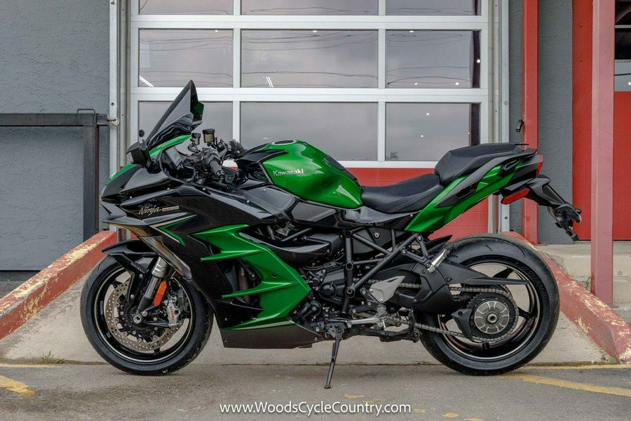 2022 Kawasaki Ninja® H2® SX SE