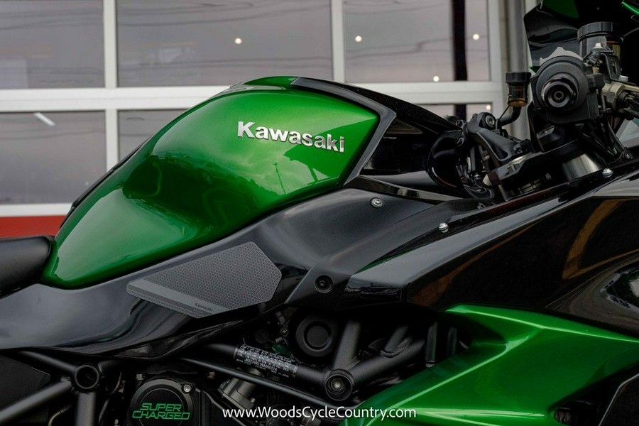 2022 Kawasaki Ninja® H2® SX SE