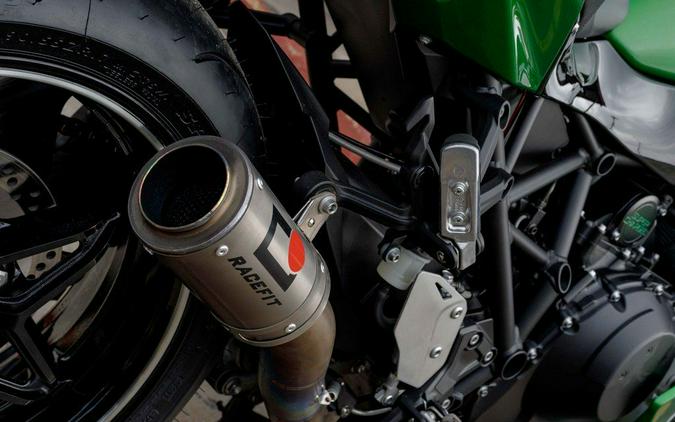 2022 Kawasaki Ninja® H2® SX SE