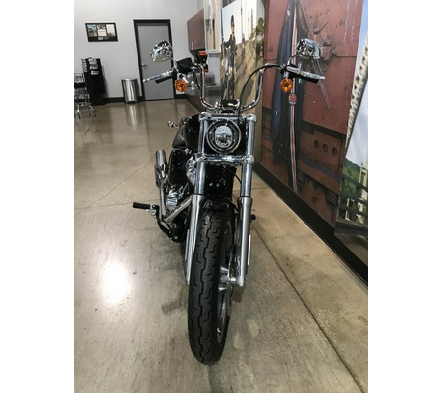 2024 Harley-Davidson Softail FXST - Standard