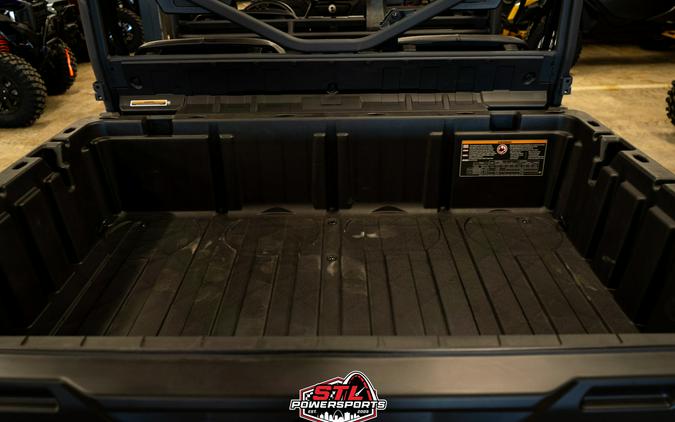 2025 Can-Am Defender MAX HD9