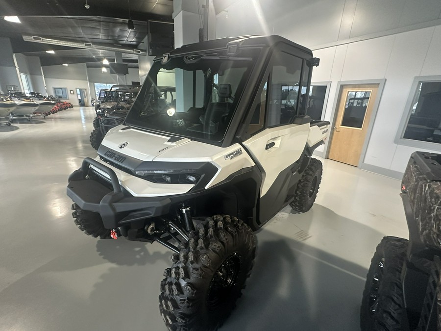 2026 Can-Am Defender Limited HD11