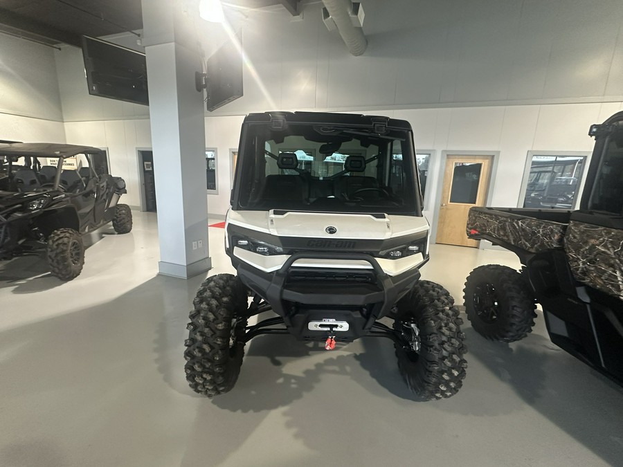 2026 Can-Am Defender Limited HD11