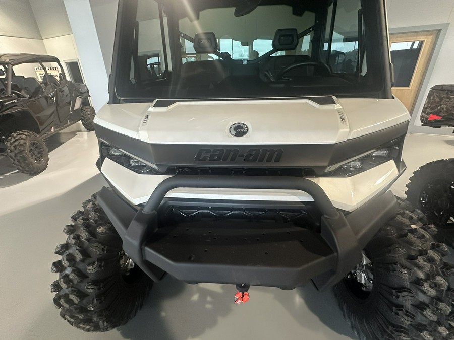 2026 Can-Am Defender Limited HD11