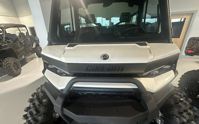 2026 Can-Am Defender Limited HD11