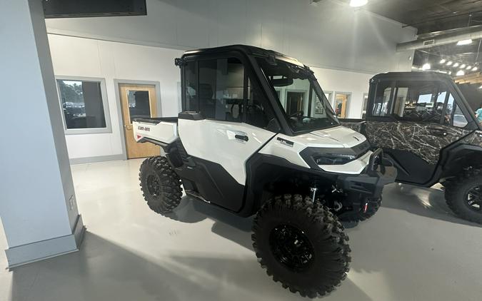 2026 Can-Am Defender Limited HD11