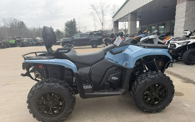 2026 Can-Am® Outlander MAX XT 700