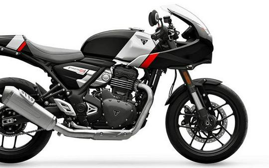 2026 THRUXTON 400 - Triumph