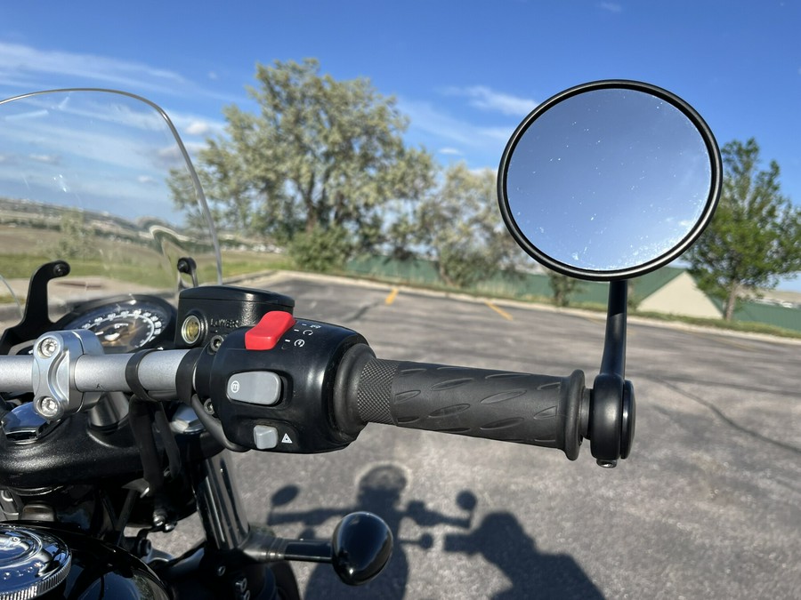 2019 Triumph Bonneville Bobber