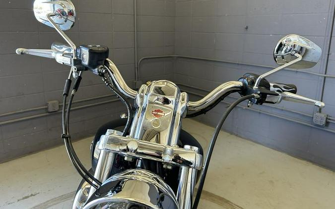 2008 Harley-Davidson® XL1200C - Sportster® 1200 Custom