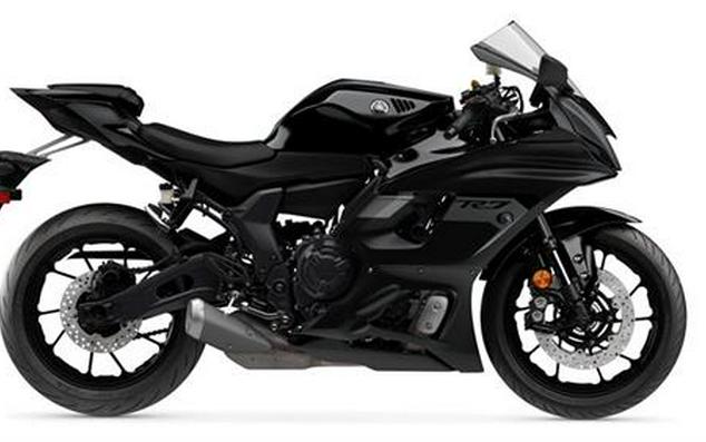 2025 Yamaha YZF-R7