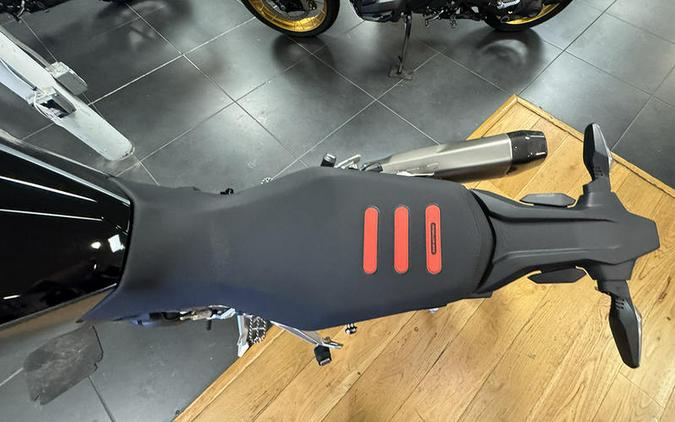 2025 BMW F 900 GS Black Storm Metallic