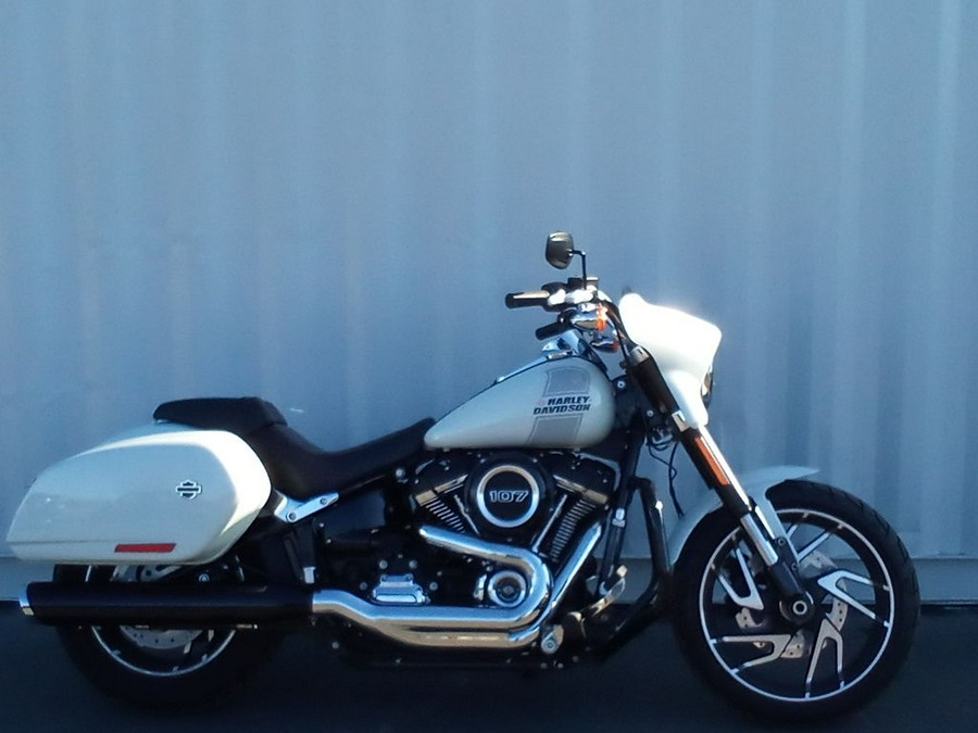 2021 Harley-Davidson® FLSB - Sport Glide™