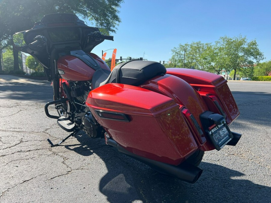 2024 FLHX Street Glide®