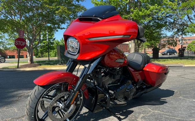 2024 FLHX Street Glide®