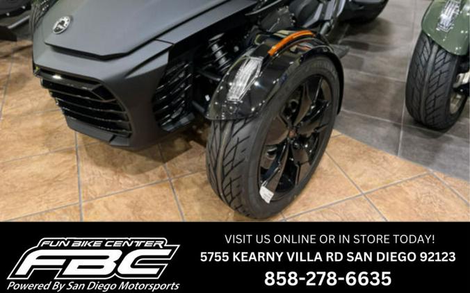 2023 Can-Am® Spyder F3 Limited Dark Wheels