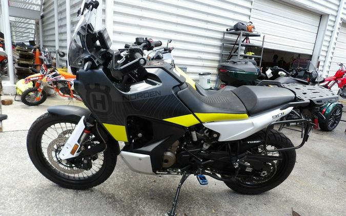 2023 Husqvarna Norden 901