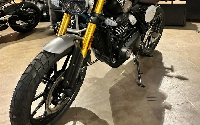 2024 Triumph Scrambler 400 X Base