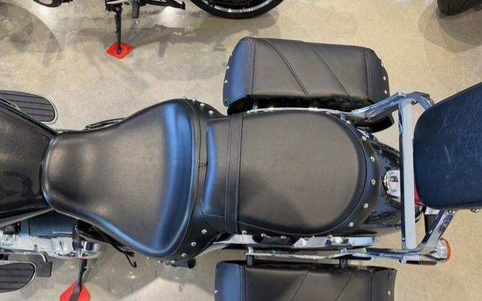 2024 Vulcan 900 Classic LT - Kawasaki