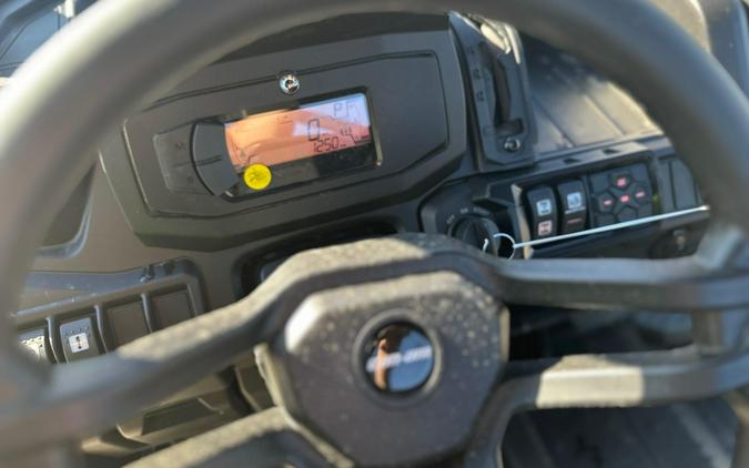 2026 Can-Am Defender XT HD9