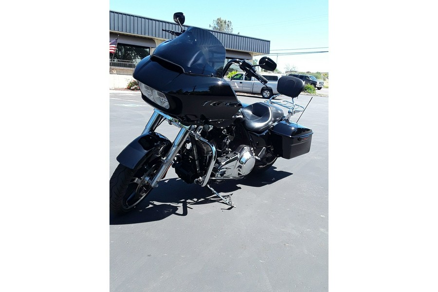 2015 Harley-Davidson® Road Glide® Base