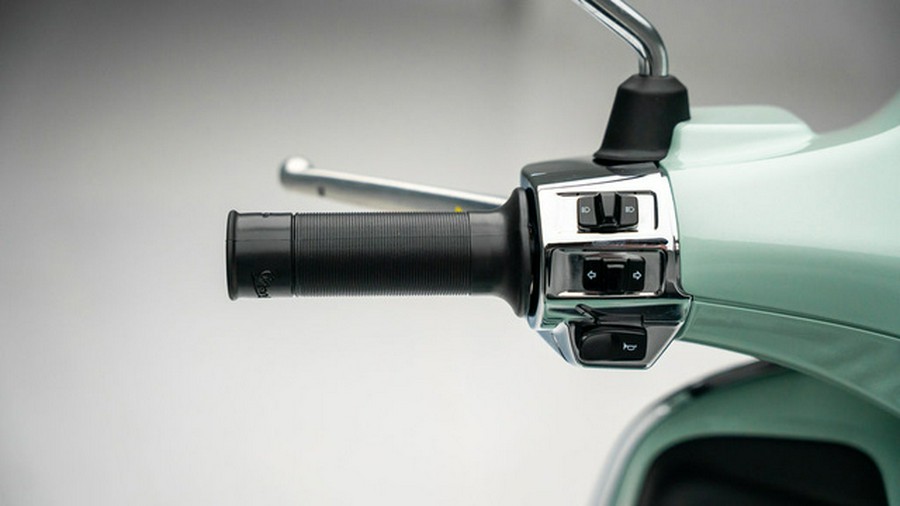 2025 Vespa Primavera 150