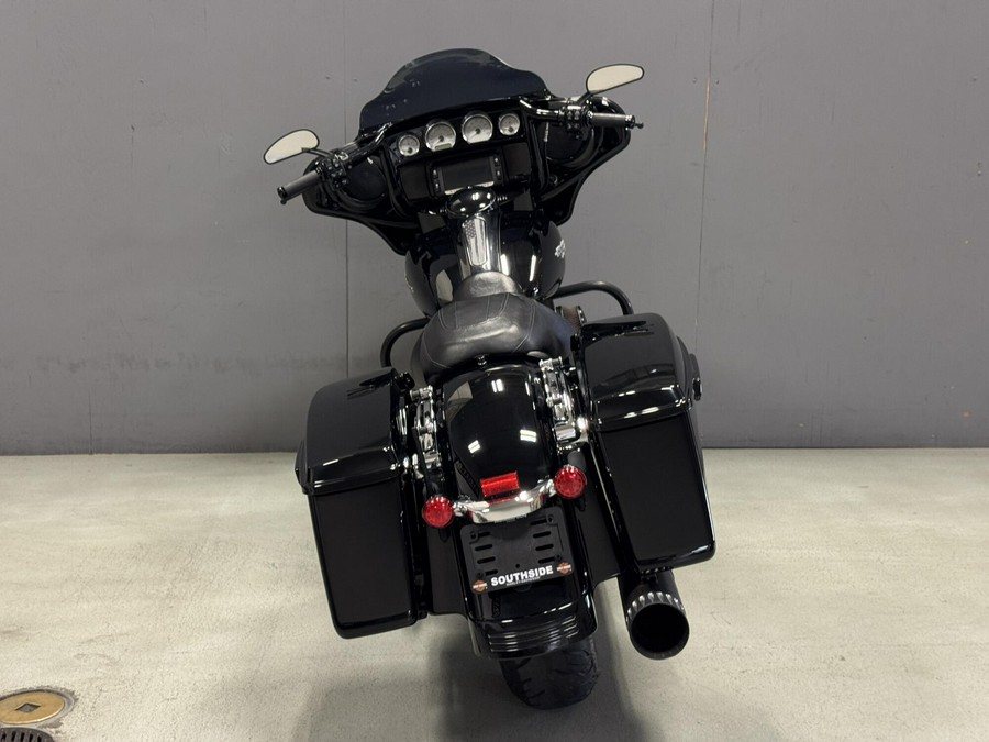 FLHX 2015 Street Glide®