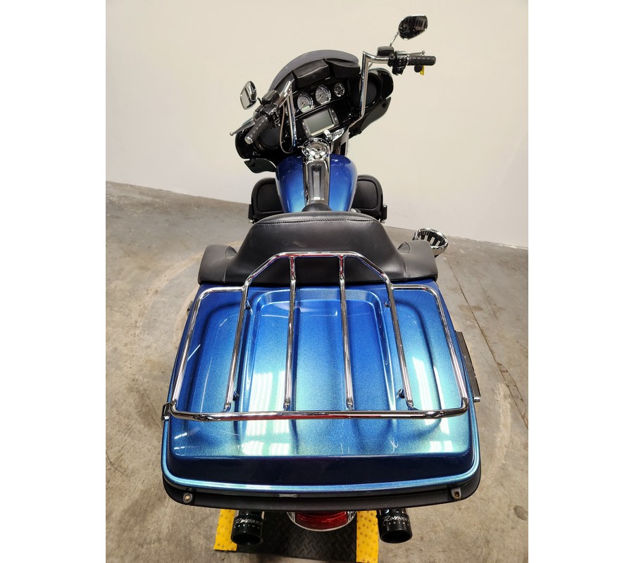 2014 Harley-Davidson® Ultra Limited - FP8854