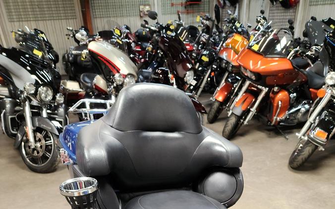 2014 Harley-Davidson® Ultra Limited - FP8854