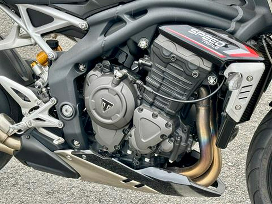 2022 Triumph Speed Triple 1200 RS