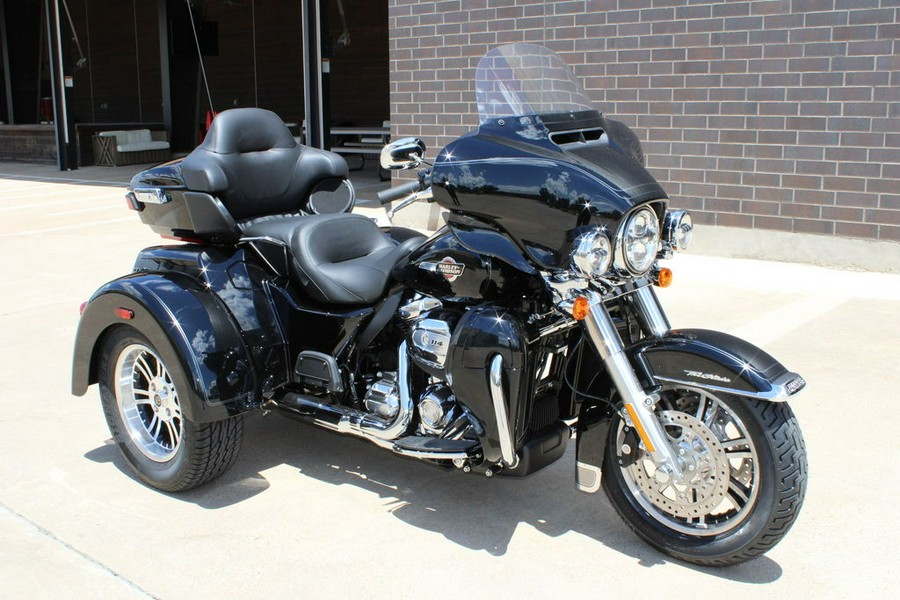 2024 Harley-Davidson® FLHTCUTG - Tri Glide® Ultra