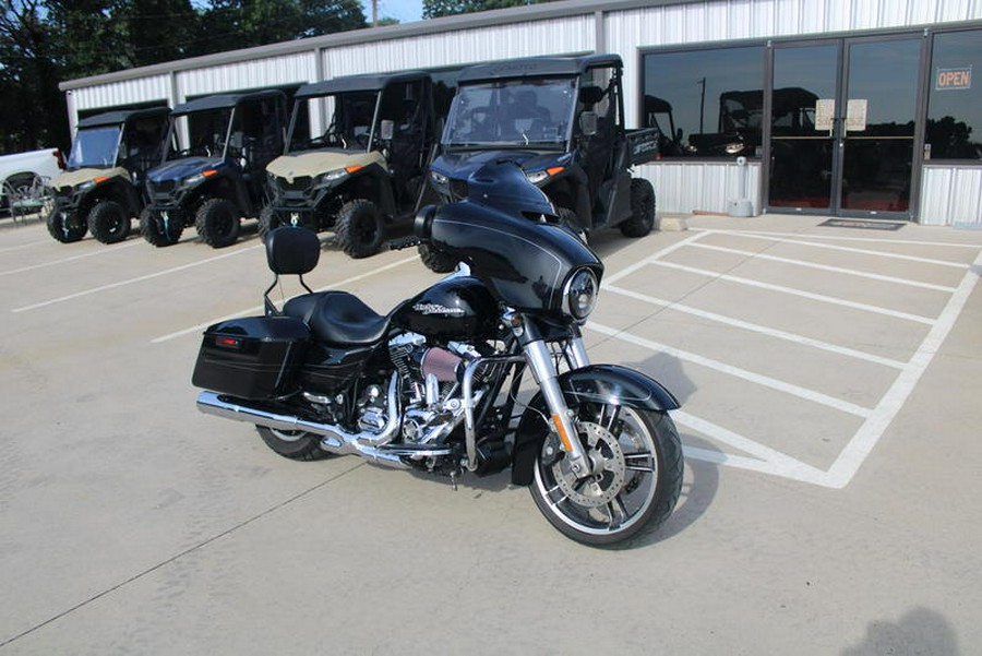 2015 Harley-Davidson® FLHXS - Street Glide® Special