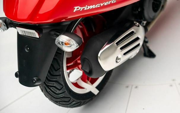 2025 Vespa Primavera 150 Red