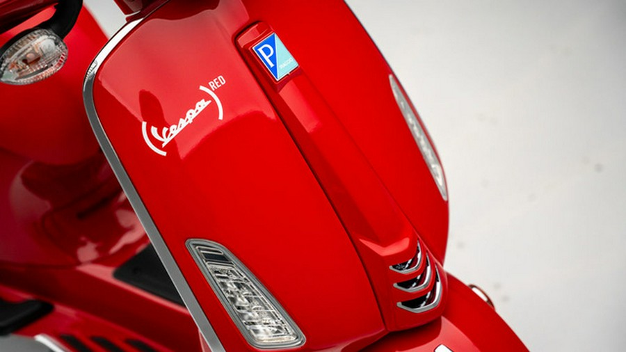 2025 Vespa Primavera 150 Red