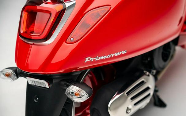 2025 Vespa Primavera 150 Red