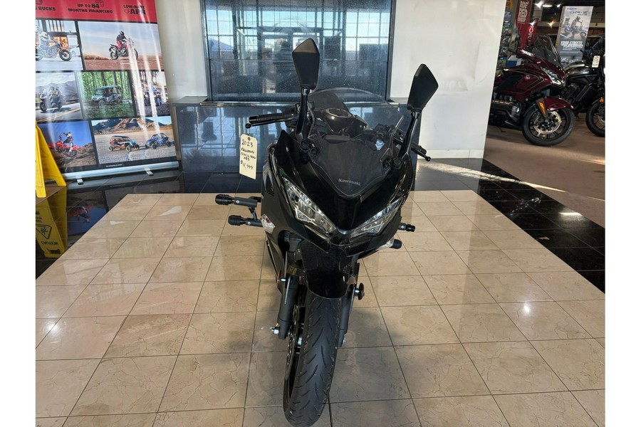 2023 Kawasaki NINJA 400 ABS