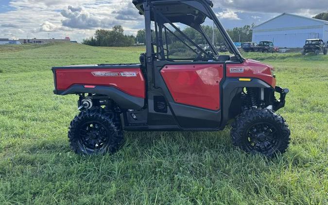 2026 Honda® Pioneer 1000 Deluxe
