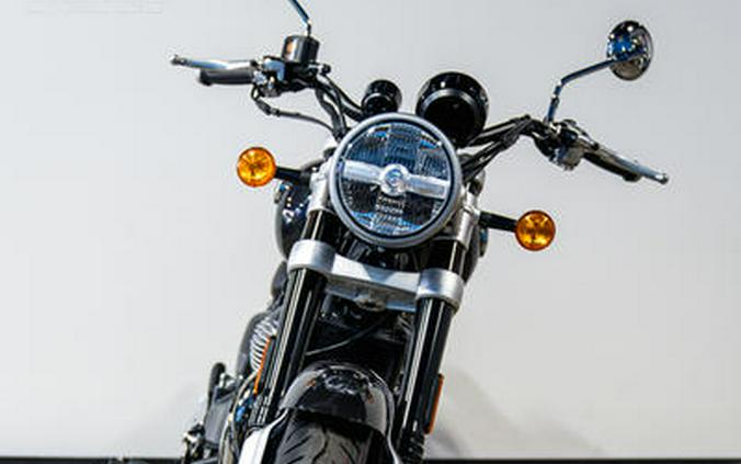 2024 Royal Enfield Super Meteor 650 Astral Black