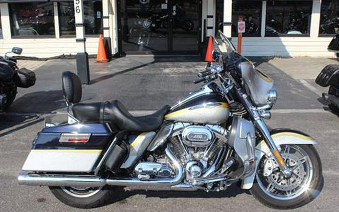 2012 Harley-Davidson CVO™ Ultra Classic® Electra Glide®
