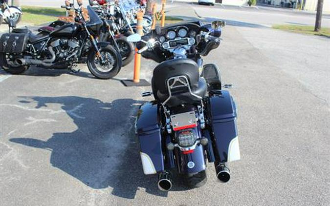 2012 Harley-Davidson CVO™ Ultra Classic® Electra Glide®