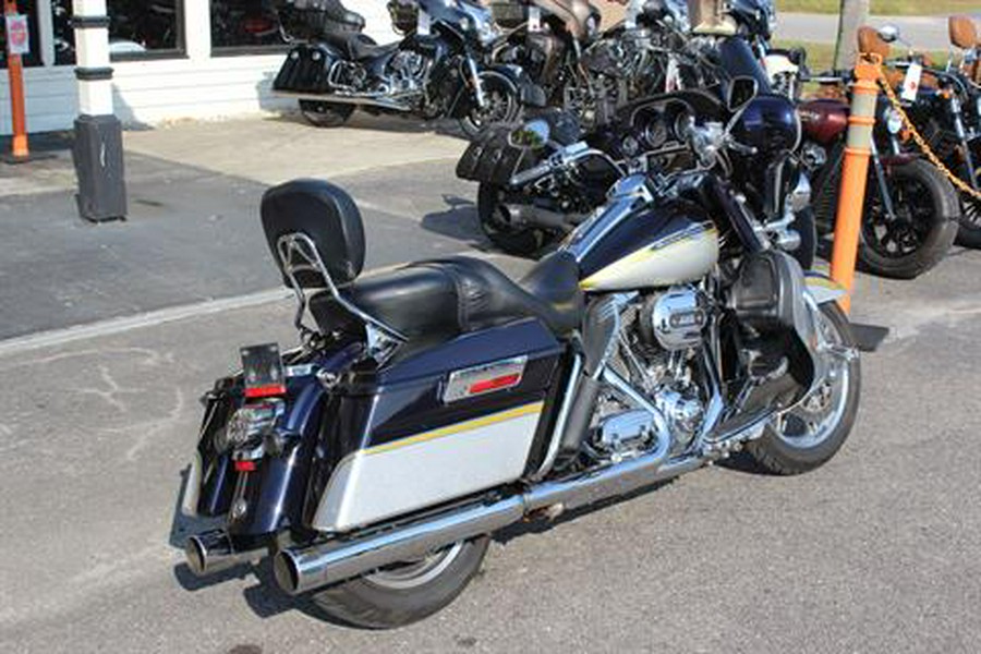 2012 Harley-Davidson CVO™ Ultra Classic® Electra Glide®